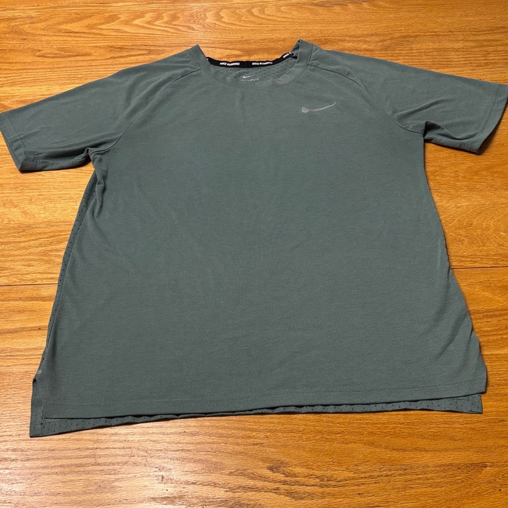 Nike Women’s Running Green T-Shirt